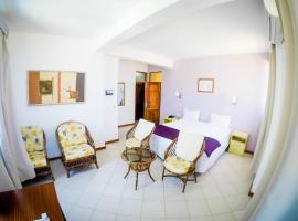 Maio Lands Hotel, hotel ve Vila do Maio