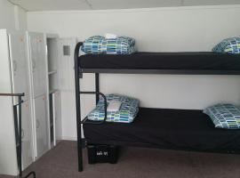 Loft 109 Backpackers Hostel, hotel in Tauranga