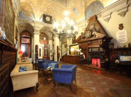 Grand Hotel Villa Balbi، فندق في سيستري ليفانتي
