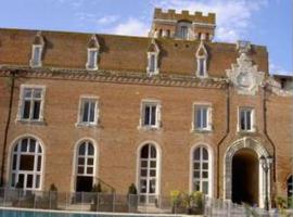 Résidence Château de Terrides, hotel 