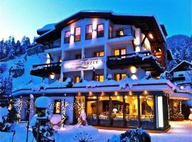 Hotel Garni Zerzer, hotel cerca de Sunliner, Serfaus