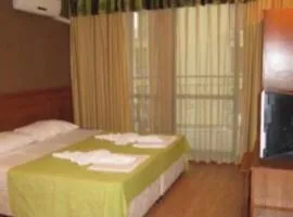 Hotel AVALON