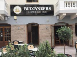 Buccaneers Boutique Guest House, hotel a San Pawl il-Baħar