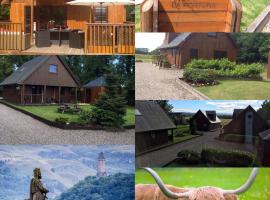 La Fortuna Lodges, chalet de montaña en Stirling