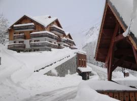 Résidence les Valmonts Vaujany – hotel w mieście Vaujany