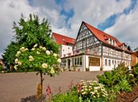 Landgasthof Hirsch, hotel s parkiralištem u gradu 'Remshalden'