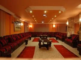 Al Rashid Hotel