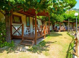 Campeggio Pian Dei Boschi, campeggio a Pietra Ligure