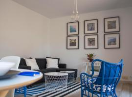 VIVIENDA DE USO TURÍSTICO CASA ABAD, hotel in Ávila