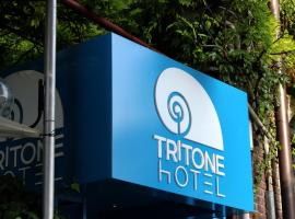 Hotel Tritone