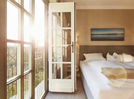 Hotel Gutsgasthof Stangl, hotel v destinaci Neufarn
