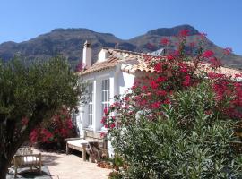 Casa Rural Palomar - Men Only – hotel w mieście Fátaga