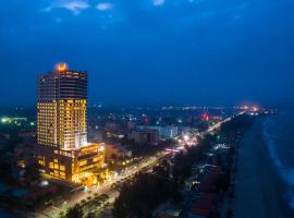 Muong Thanh Grand Cua Lo Hotel، فندق في كوا لو