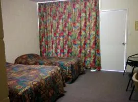 The Islands Inn Motel