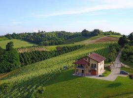 Ca' Colomba, farm stay in San Damiano dʼAsti