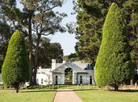 Lancemore Lindenderry Red Hill, hotel sa Red Hill