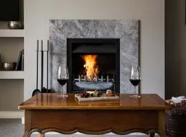 Lancemore Lindenderry Red Hill