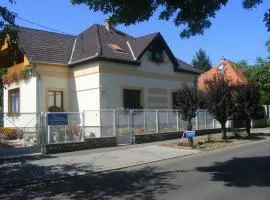 Napfény Apartmanház