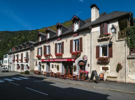Hôtel des Voyageurs, hotel v destinaci Urdos