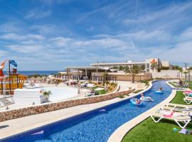 Minura Sur Menorca & Waterpark, hotel din Punta Prima