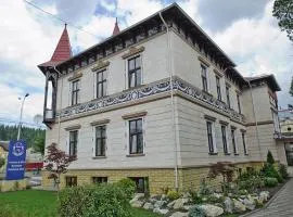 Hotel Carol - Vatra Dornei