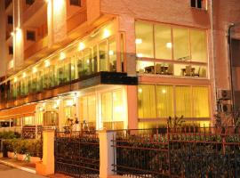 Hotel dell'Amarissimo, hotel v destinácii Bellaria-Igea Marina