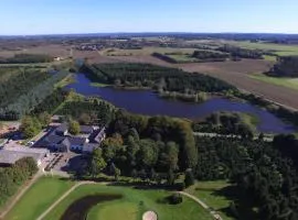 Tollundgaard Golf Park & Apartments