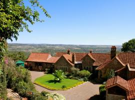 The Aberdare Country Club, hotell i Mweiga