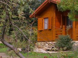 Cabañas del Cortino, parkolóval rendelkező hotel Monlerasban