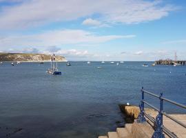 St Marks Cottage, hotel cerca de Putlake Adventure Farm, Swanage