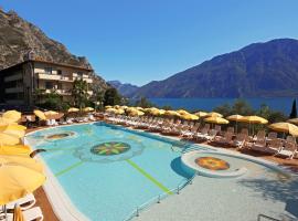 Hotel Ilma Lake Garda Resort, hotel Limone sul Gardában