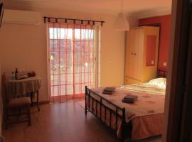 Residencial Marialva Park, self catering accommodation in Corroios