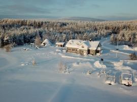 Miekojärvi Resort, atostogų namelis mieste Pelo