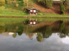 Chalet le logis des autre, коттедж в городе Vireux-Wallerand