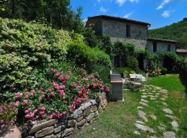Molino di Bombi, farm stay in Castellina in Chianti