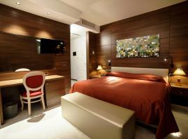 Family Center Hotel, hotel v destinaci Polla
