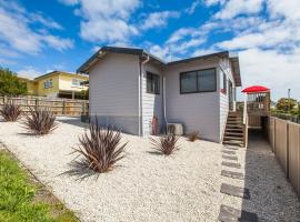 Bircoo Cottage Beach and Golf Getaway, hotel Bridportban