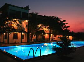 Freedom Village, hotel v Dambulle