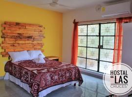 Hostal Las Cruces, hotel en Valladolid