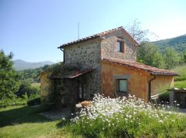 Podere di Maggio - Seccatoio, בית כפרי בסנטה פיורה