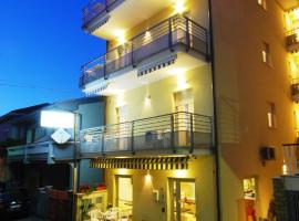 Residence Helene, serviced apartment in Tortoreto Lido