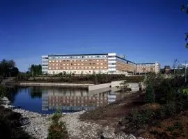 Residence & Conference Centre - Oshawa