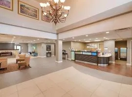 Best Western Plus Delta Inn & Suites