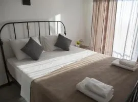 GONIO Mgzavrebi III Apartment 403
