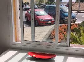 Fano's House - Habitaciones en vivienda particular, ξενοδοχείο στην Πλάγια ντελ Ινγκλές