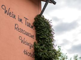 Gästehaus Wein im Turm, Hotel in Longuich