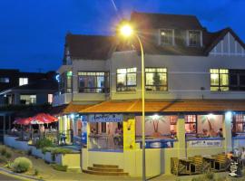 McCloud House, boutique hotel in Port Noarlunga