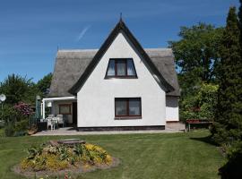 Modern Apartment in Pepelow Germany near Beach, hotel in Pepelow