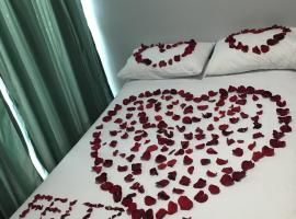 Hostal Humbertina, hotel v destinaci Gualaceo