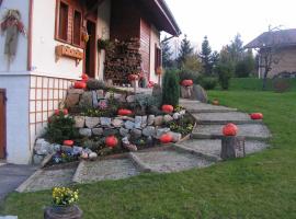 Chambre d'hôtes "LES CRETS", bed and breakfast en Mercury